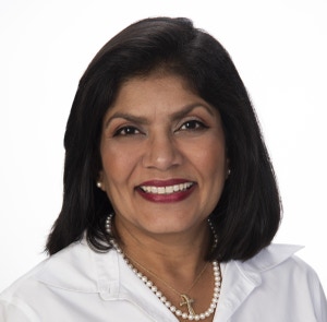 Glenda Inniss headshot