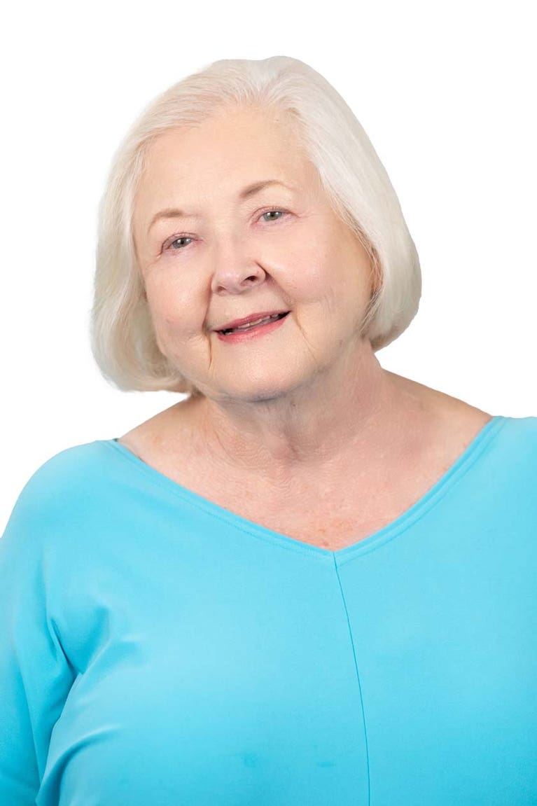 Peggy Mateer headshot