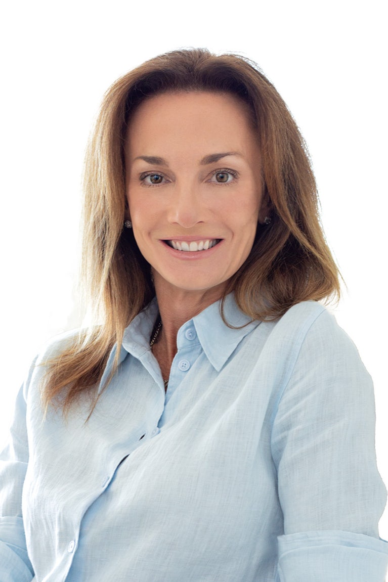 Angie Sheridan headshot