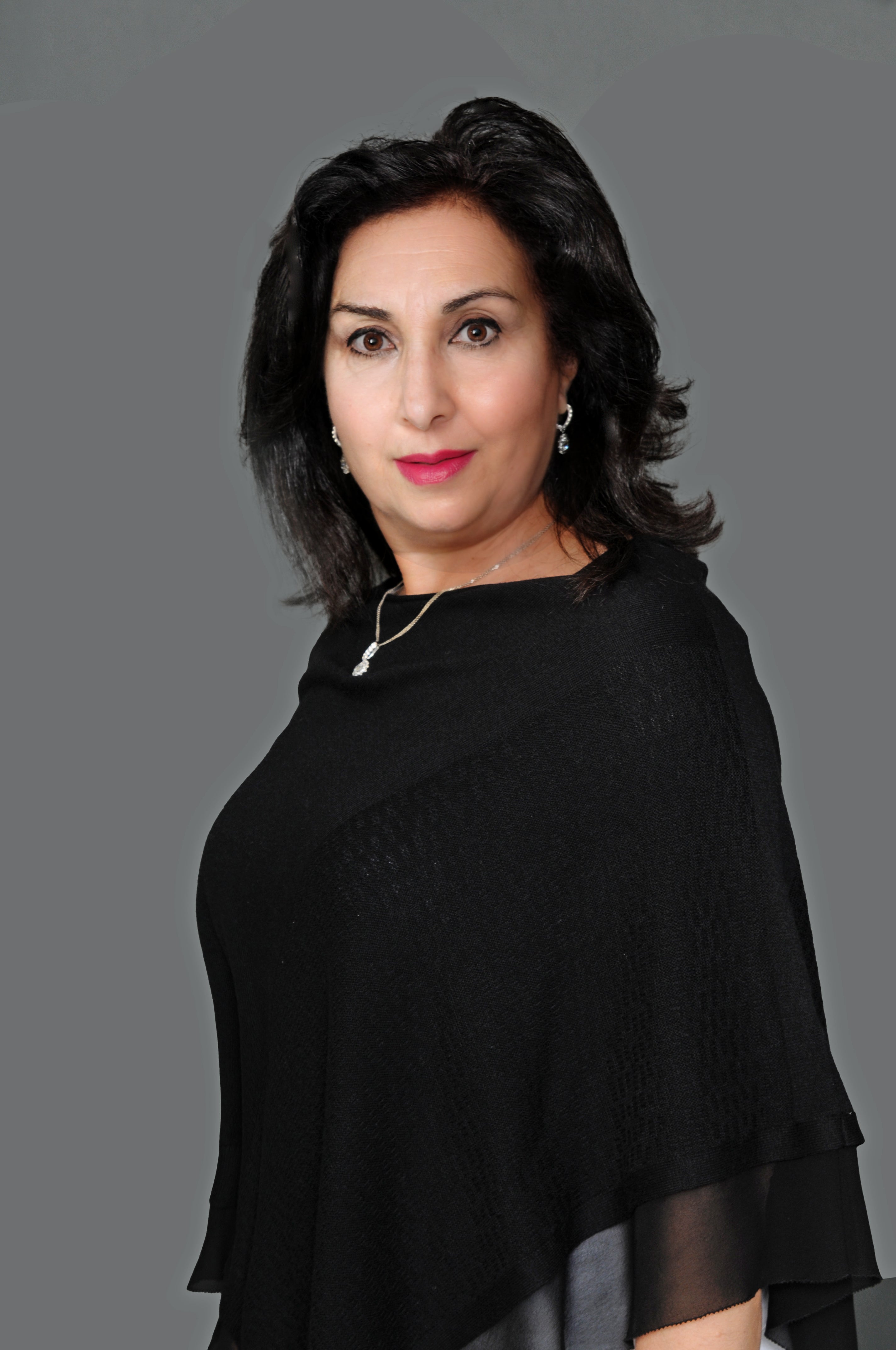 Laila Ezziddin | Bonita Springs | Premiere Plus Realty