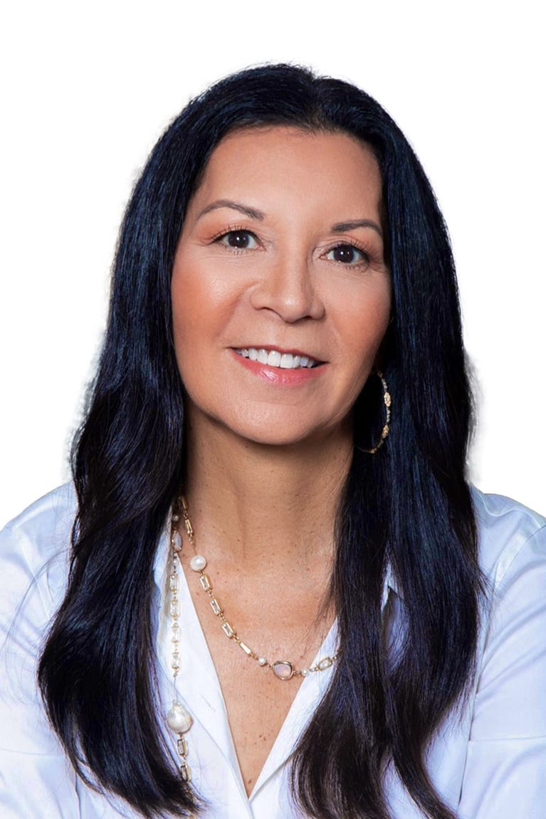 Pamela Bell Bass headshot