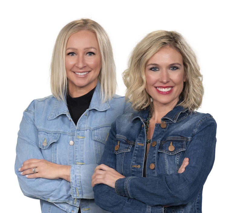 Selling Sisters Real Estate Team Corrie Lake and Jenalee Piercey headshot