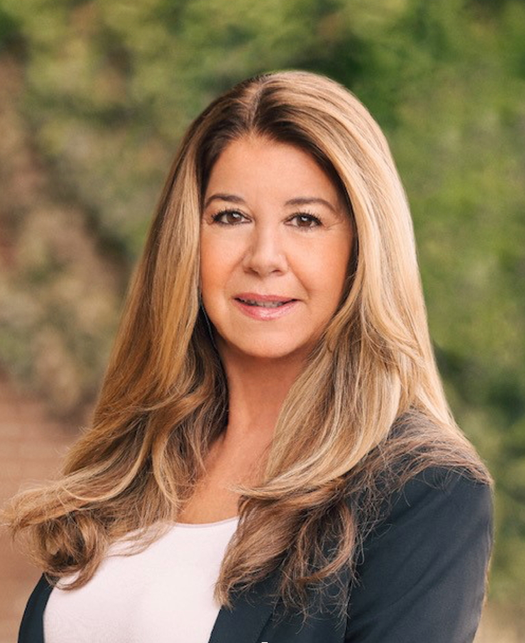 Christina Ziangas headshot