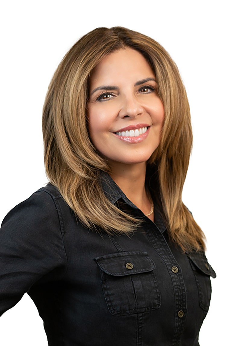 Sarita Amaro headshot