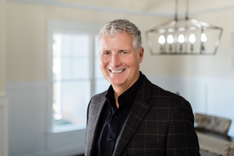 Jeff Waters headshot