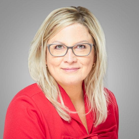 Arlene Scott headshot