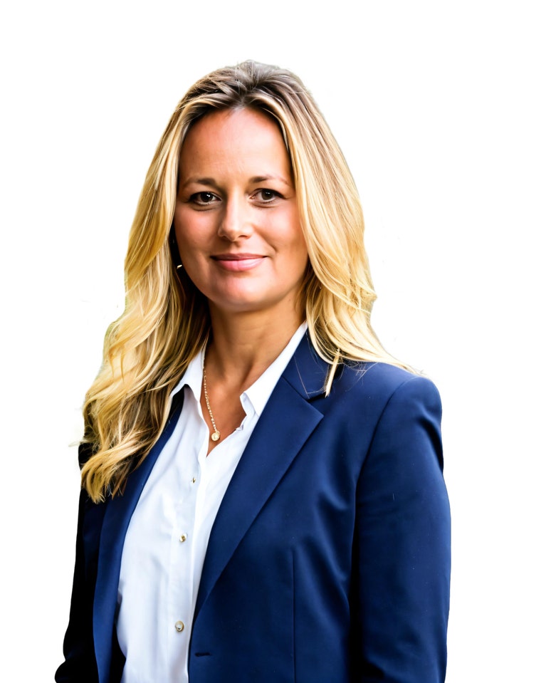 Cathryn  Tardie-Wojcieszak headshot