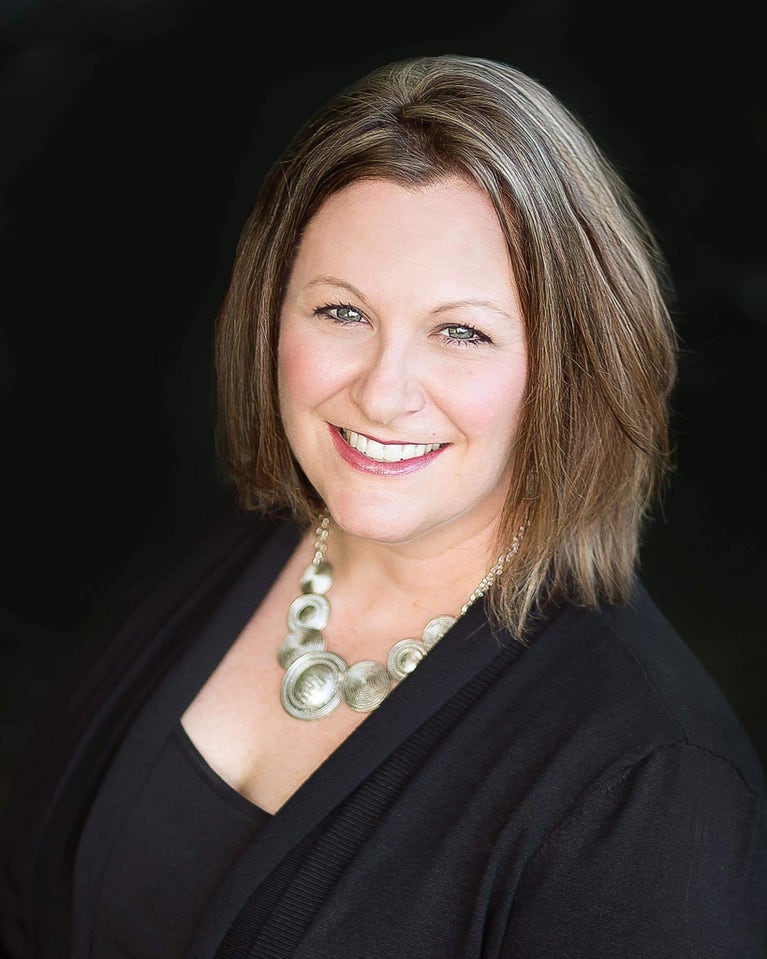 Nikki Bullock headshot