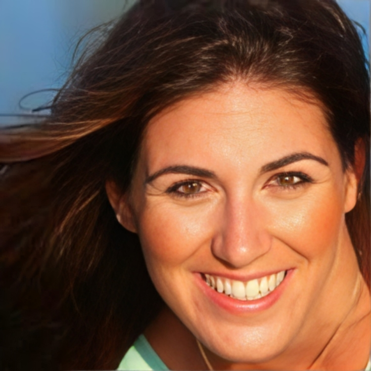 Christina Gussman headshot