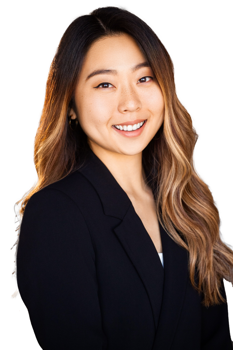 Deborah Won headshot