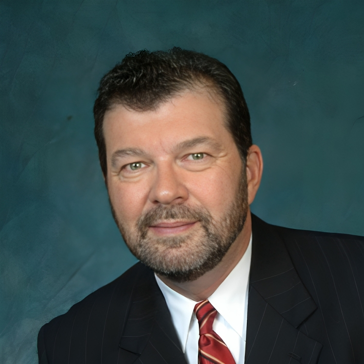 Greg Esaw headshot