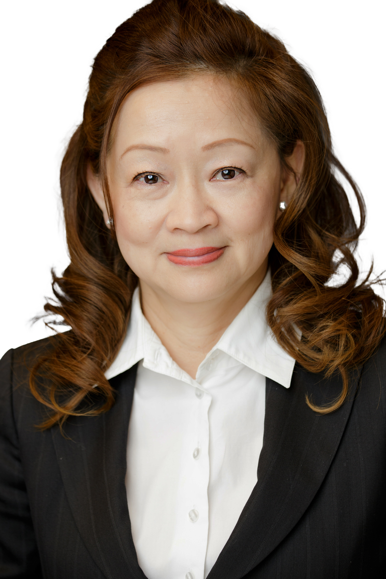 Wendy Sun headshot
