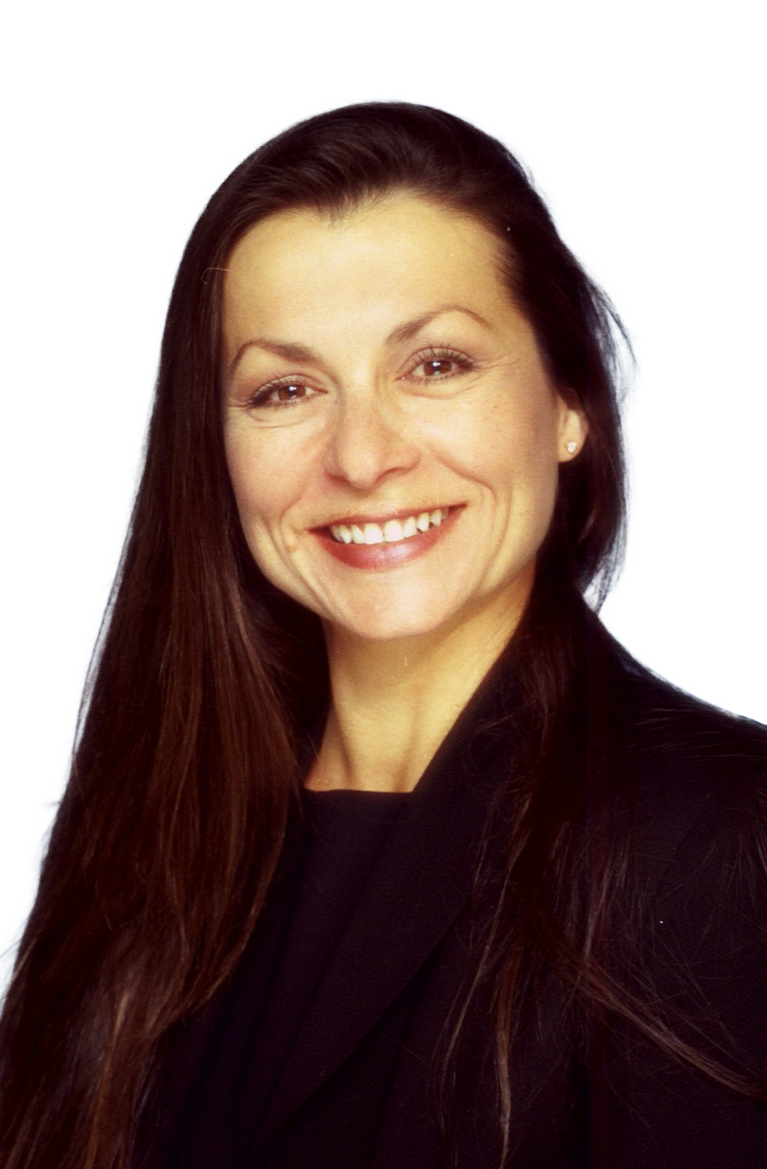Lucy Vallery headshot