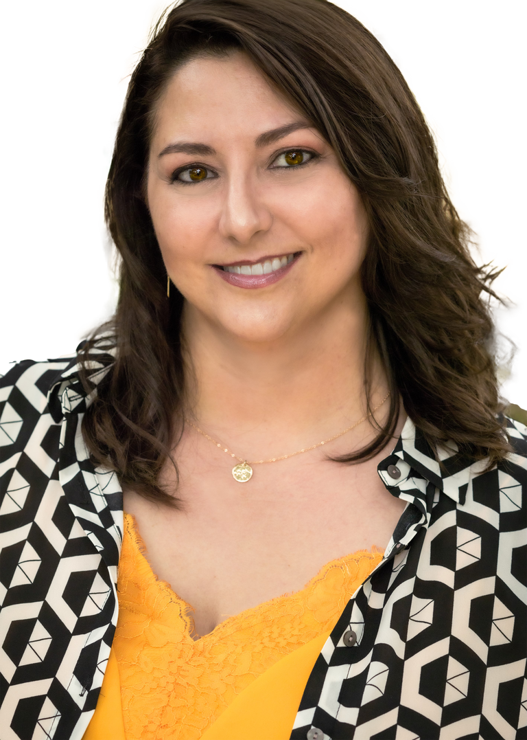 Loren Micuda headshot