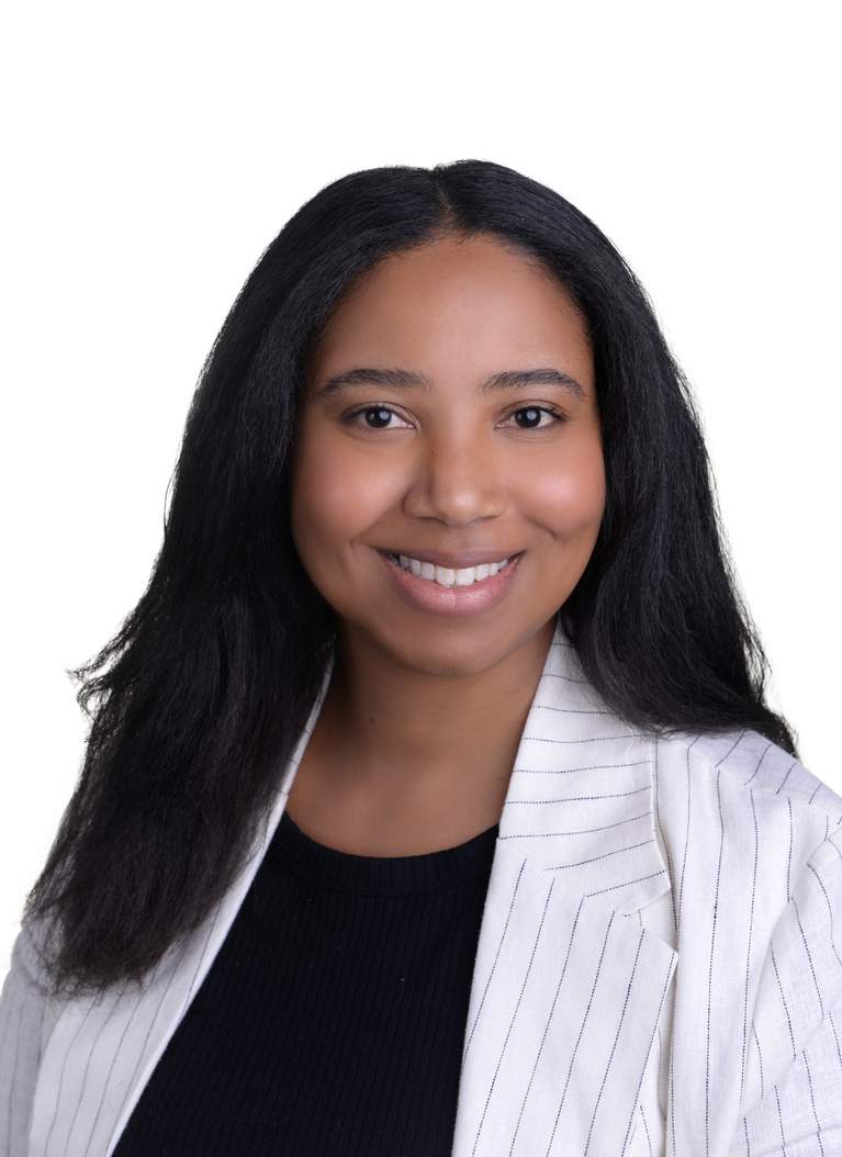 Nancy Raykhenberg headshot