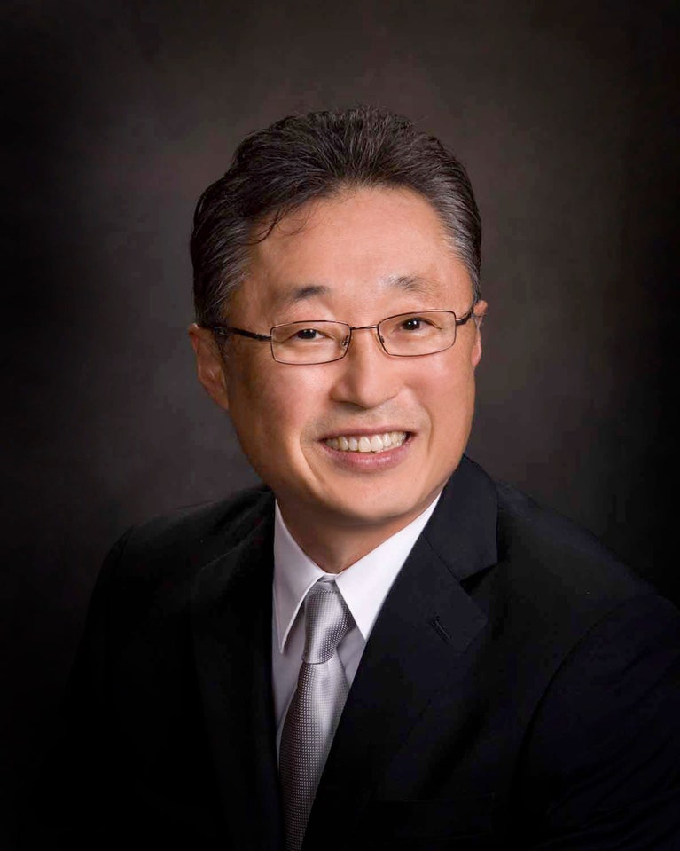 Paul Yu headshot