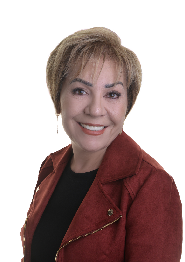 Nadra Dahdah headshot