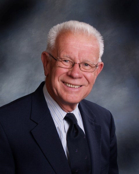 Walter Temple headshot