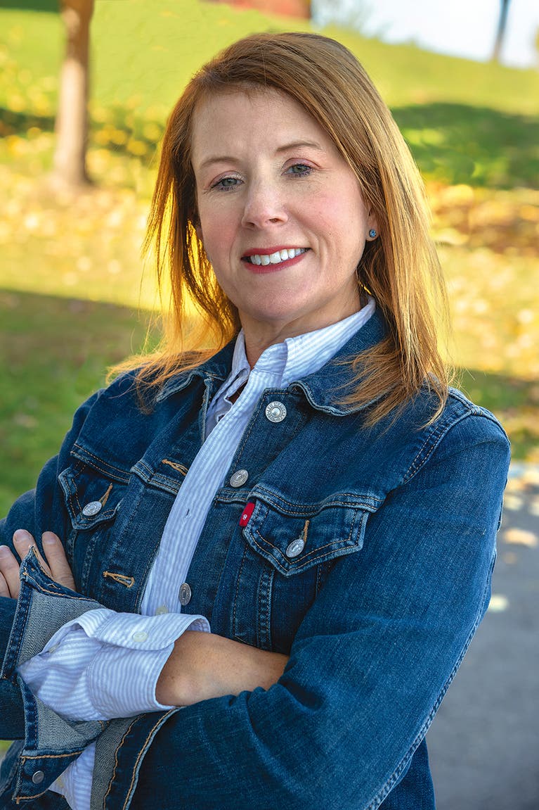 Becky Schwartz headshot