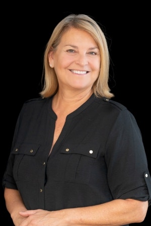 Olympia (Pia) Hiotis, Realtor (St Pete, FL), KEYSEEKERS REAL ESTATE