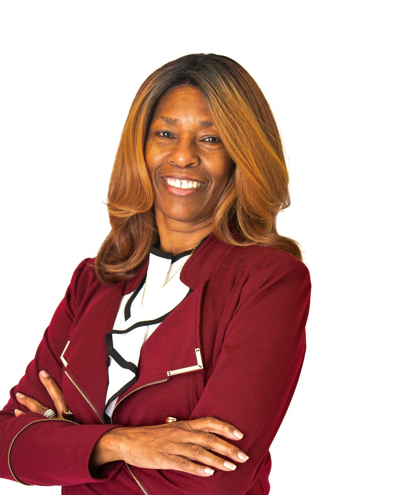 Cynthia Pitts headshot