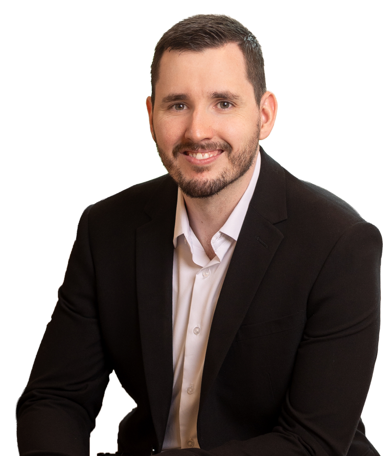 Riley  Ferrell headshot