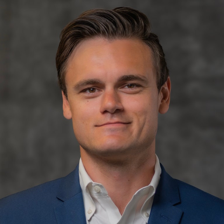 Sam McLennan headshot