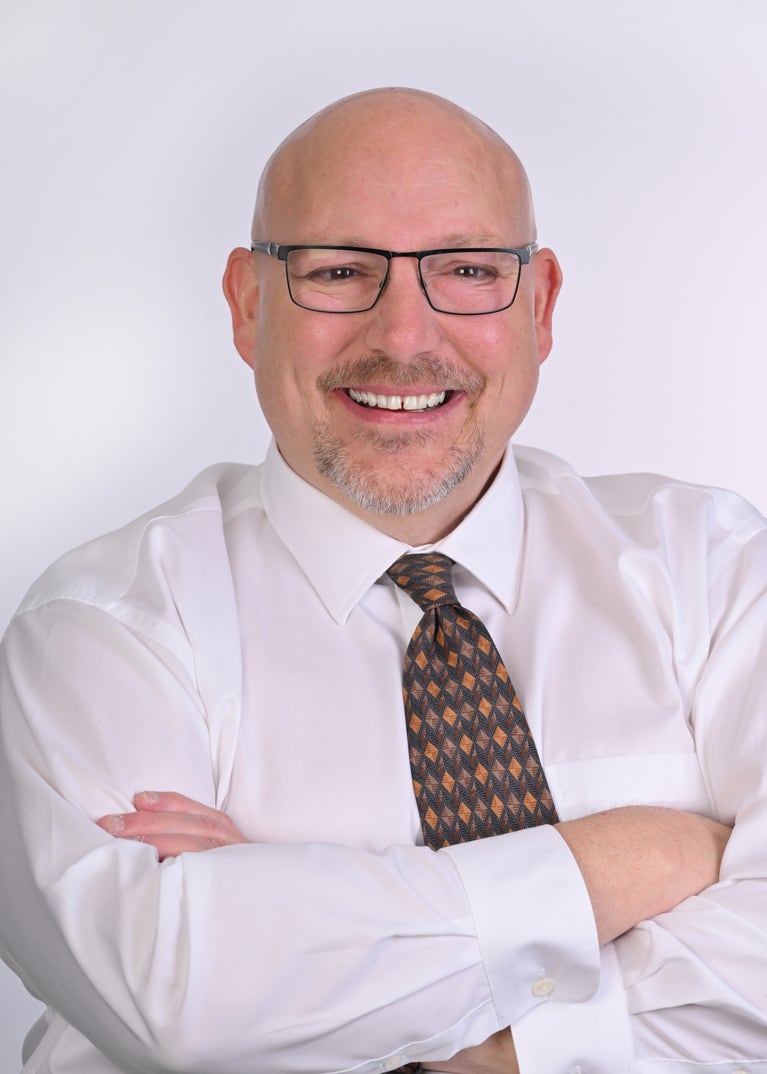 Darren Villeneuve headshot