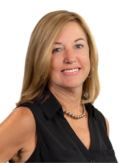 Suzette Amrock headshot