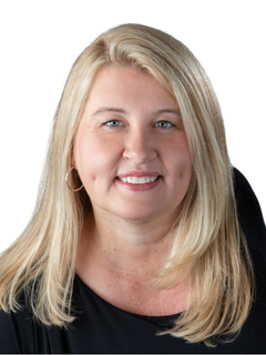 Danielle Bartholomew headshot