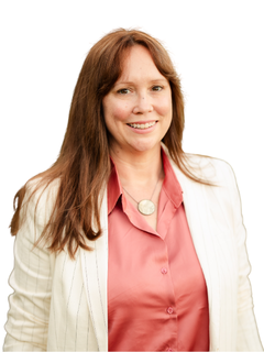 Tracy Brozowski headshot