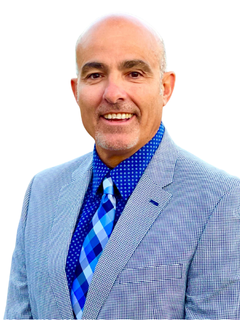 Angelo Campagnano headshot