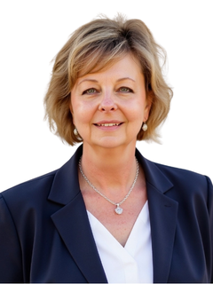 Diane Lynch headshot