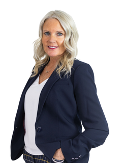 Kimberly Martuscello headshot