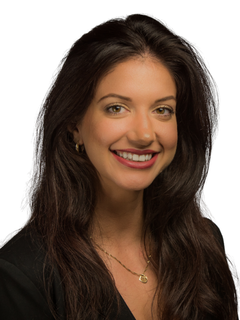 Lauren Spada headshot