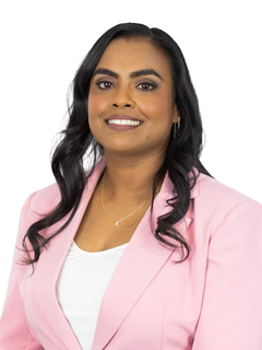 Kavita Liladhar headshot
