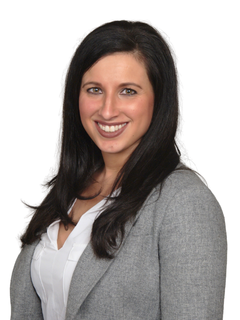 Donelle Lucarelli Moffatt headshot