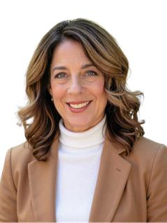 Pamela Viscusi headshot