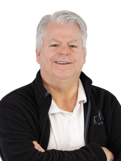 Michael Belanger headshot