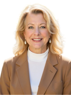 Sandra Serafini headshot