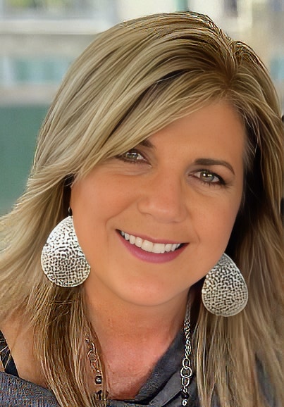 Cindy Leger headshot
