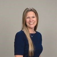 Kelly Cunningham headshot