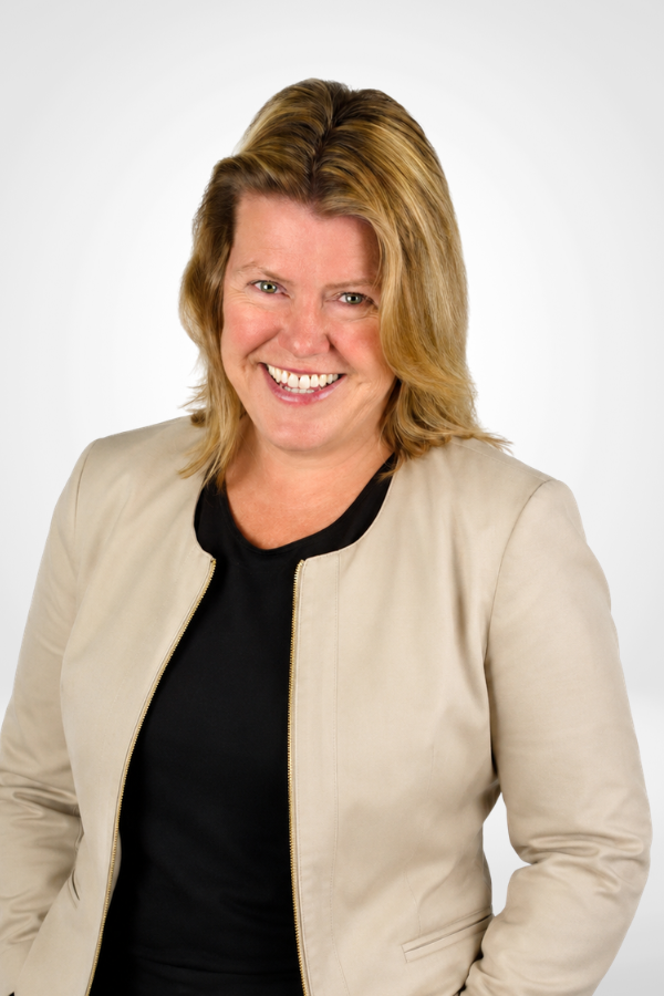 Linda  Lecomte headshot