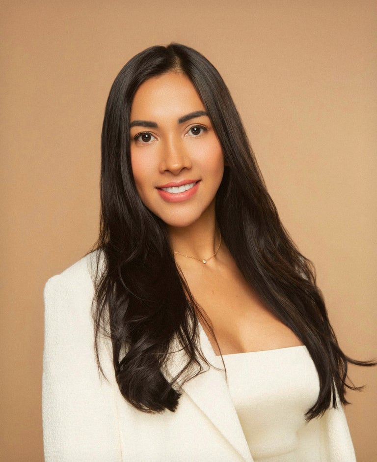 Marina Antunez, Fort Lauderdale Luxury Waterfront Realtor with Prestige Waterfront Realty