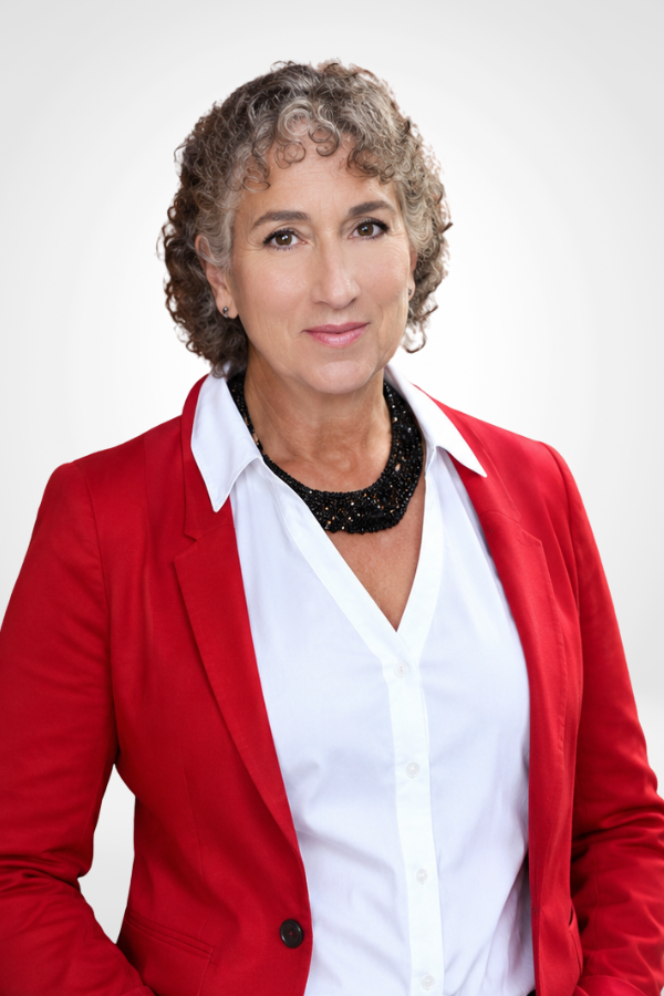 Ginger  Gendron headshot