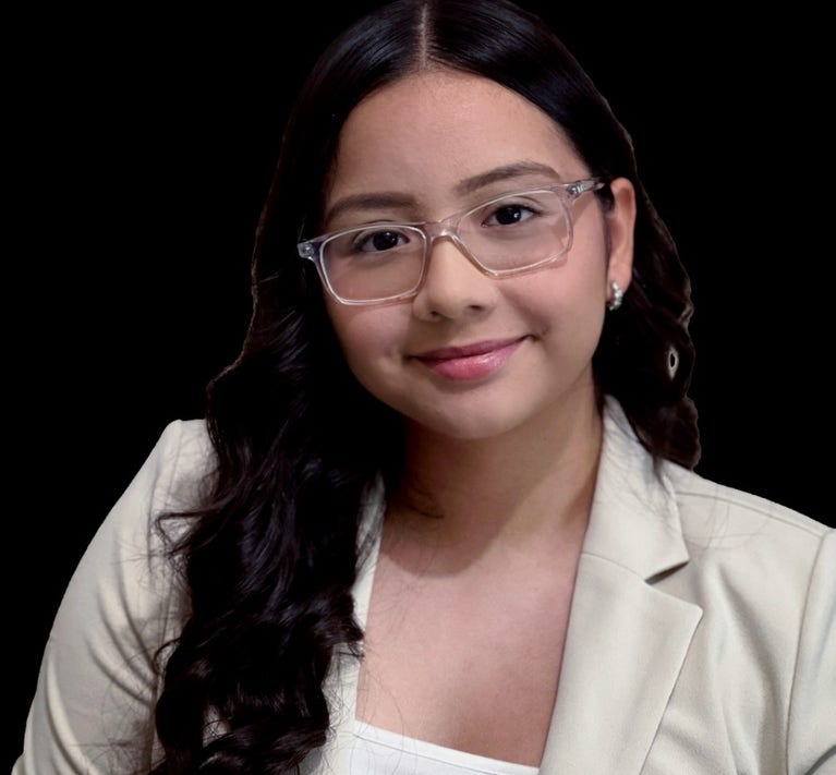 Gabby Garcia headshot