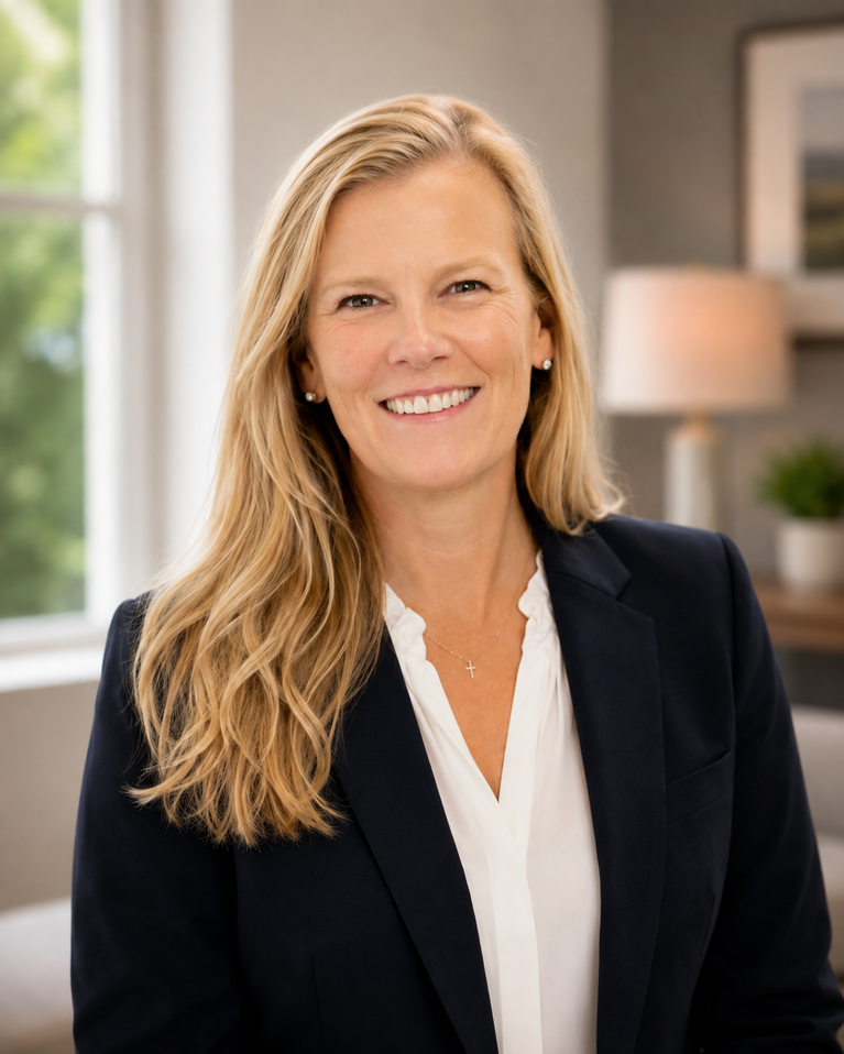 Lori Rannals headshot
