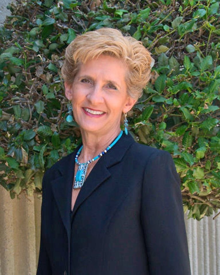 Nancy Marchman headshot