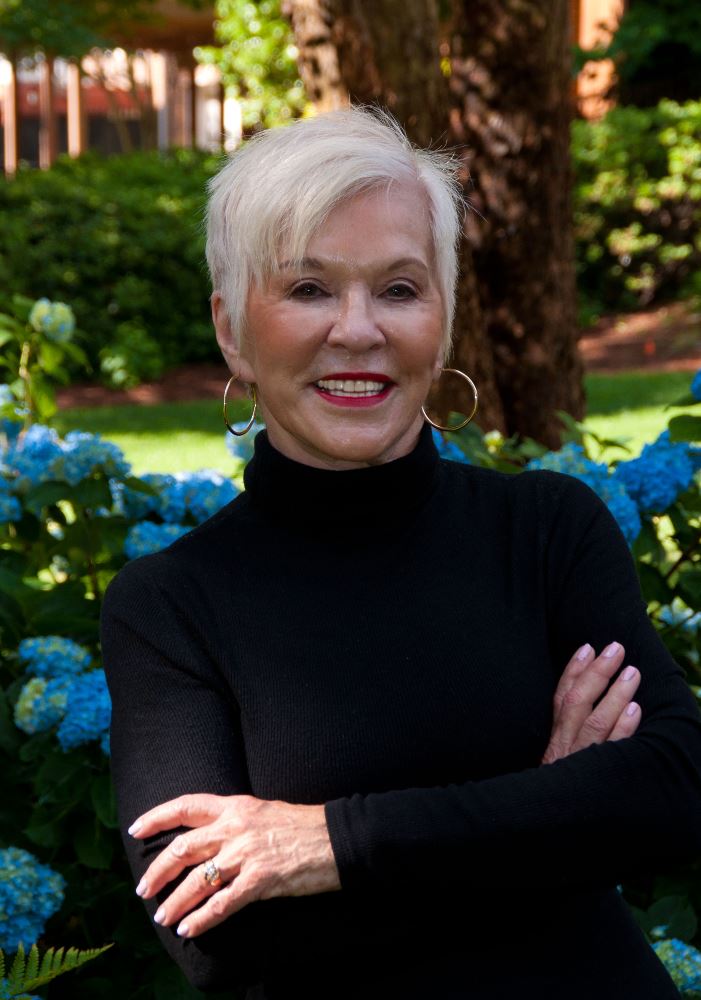 Ann Ambrose headshot