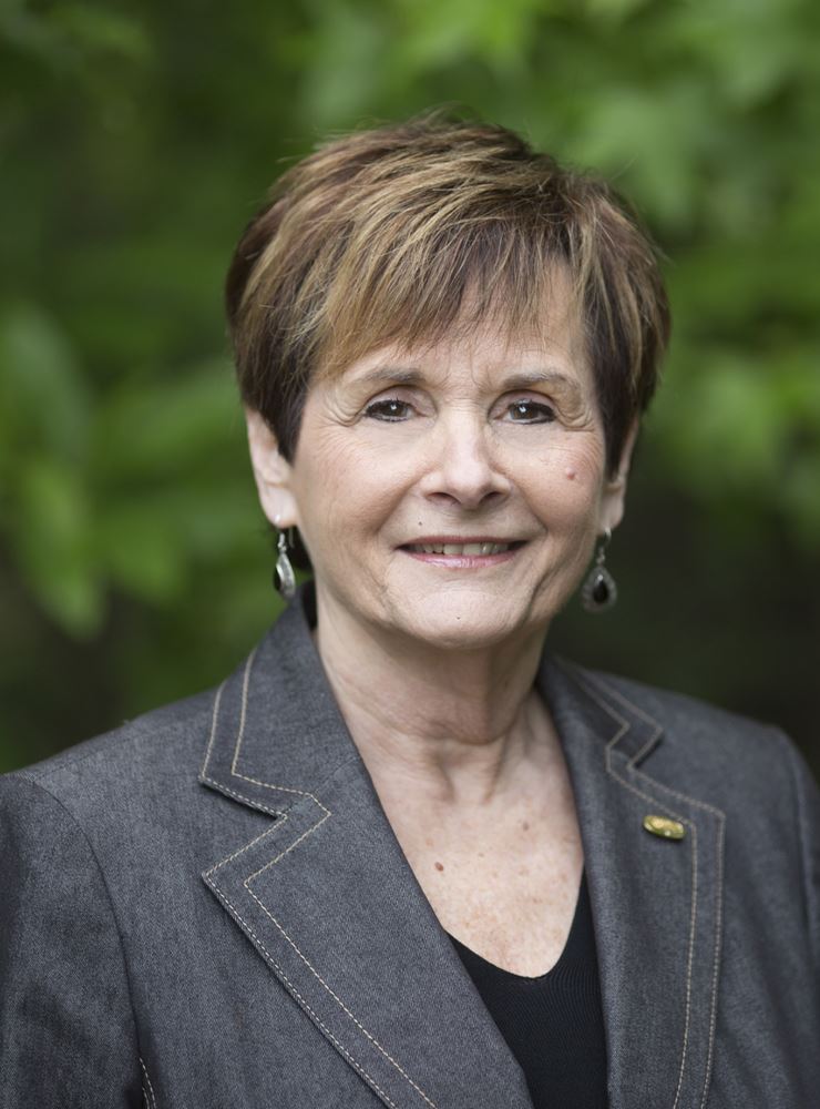 Elaine Griffin headshot